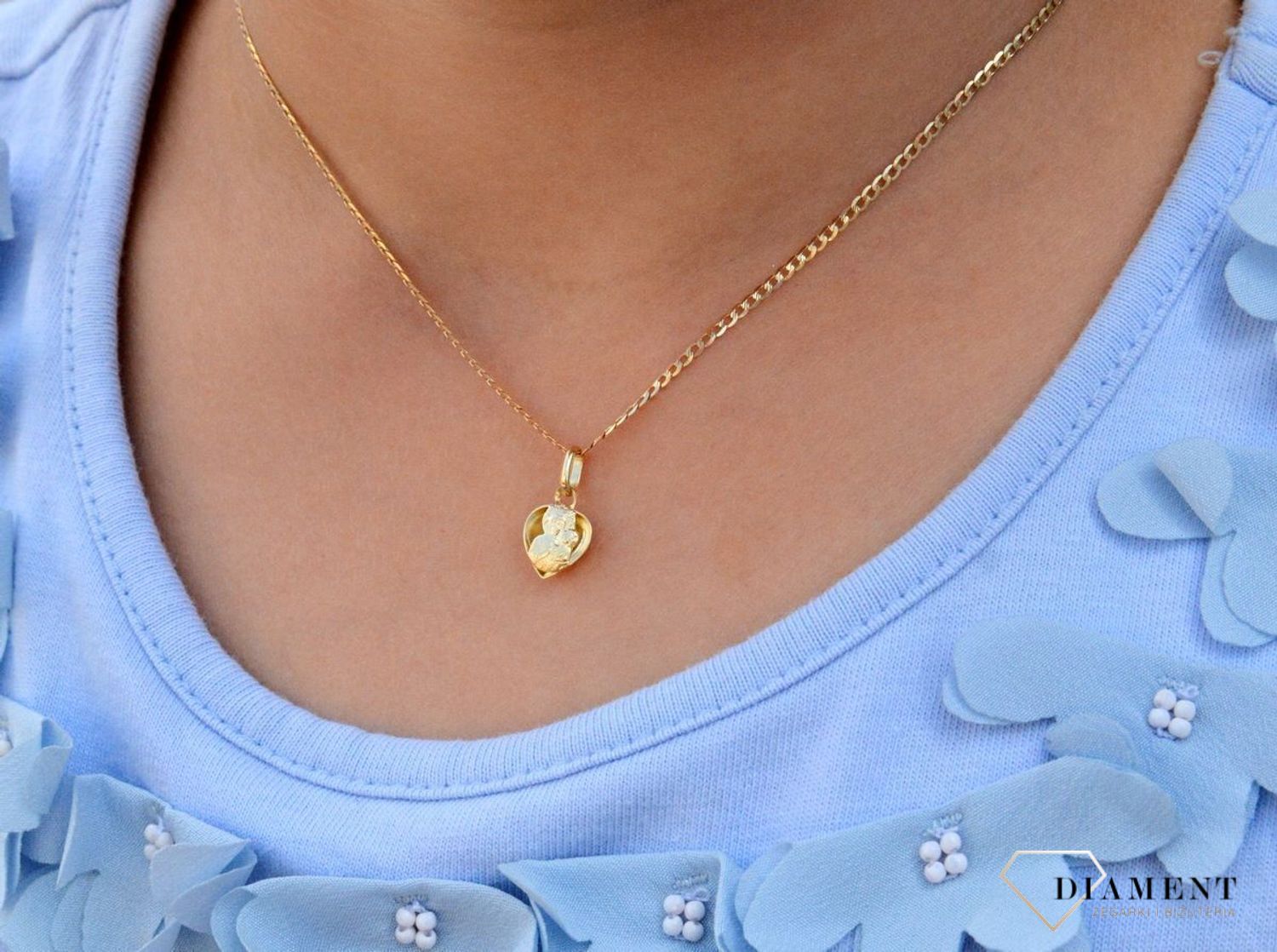 Złoty łańcuszek damski 585 drobna pancerka 1102-040 585 (1).jpg